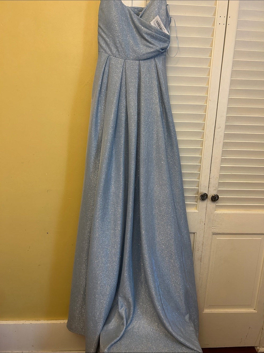 Prom-Sparkle Light Blue Women's Evening Skirt needs zipper fixed